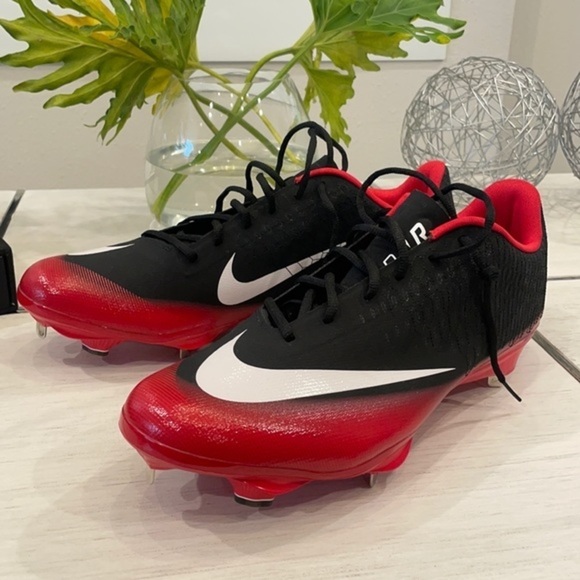 Nike Lunar Vapor Ultrafly Elite 2 Baseball Cleats - Picture 1 of 6